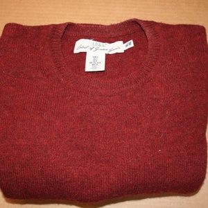 H&M maroon sweater